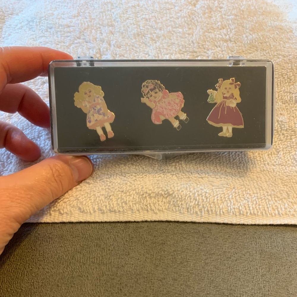 LL Knickerbocker Marie Osmond Dolls Collection Pin Set 2001 SEALED